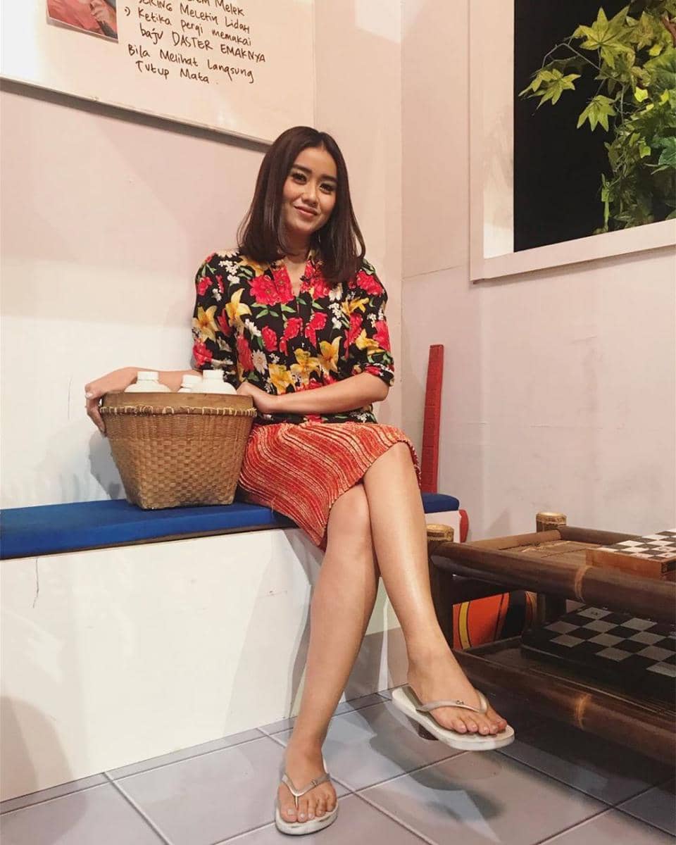 instagram.com/selfinafilah