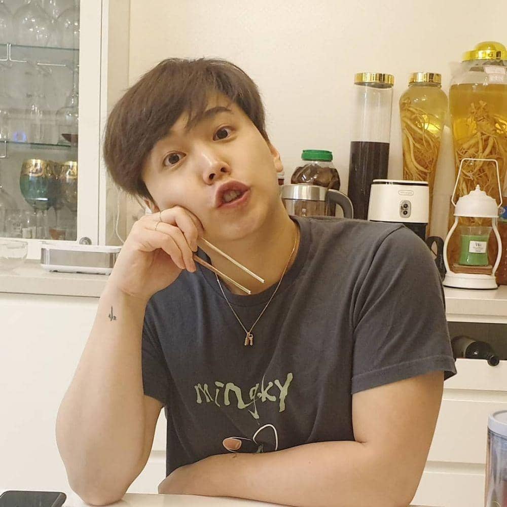 instagram.com/_liustudio_