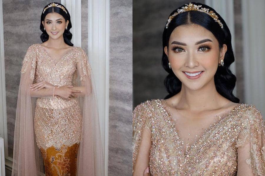 7 Inspirasi Lamaran Kevin Liliana, Anggun dengan Kebaya Berdetail Cape