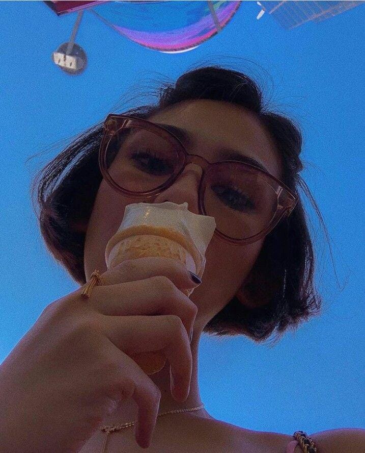 instagram.com/vaneshaass