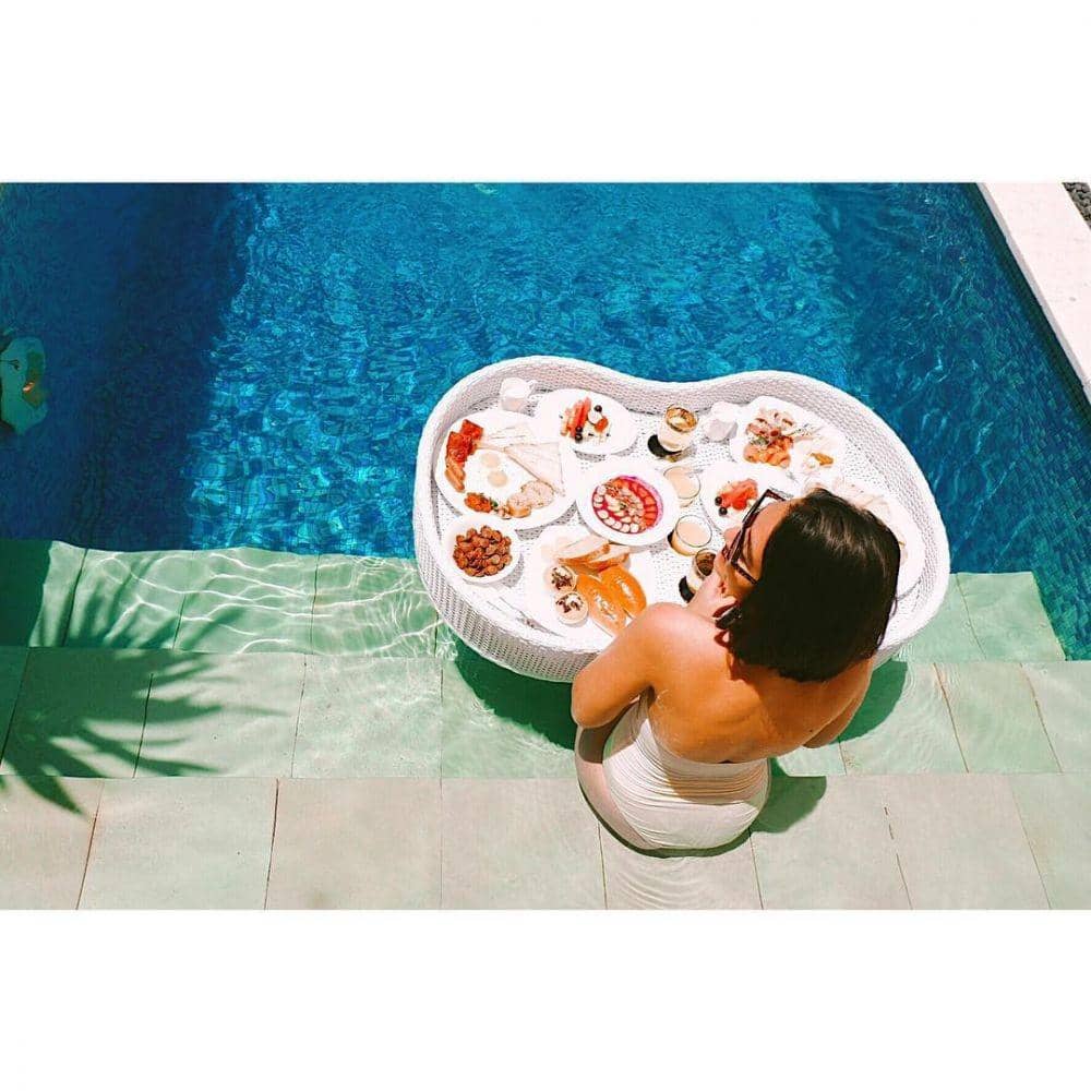 Instagram.com/annekejd