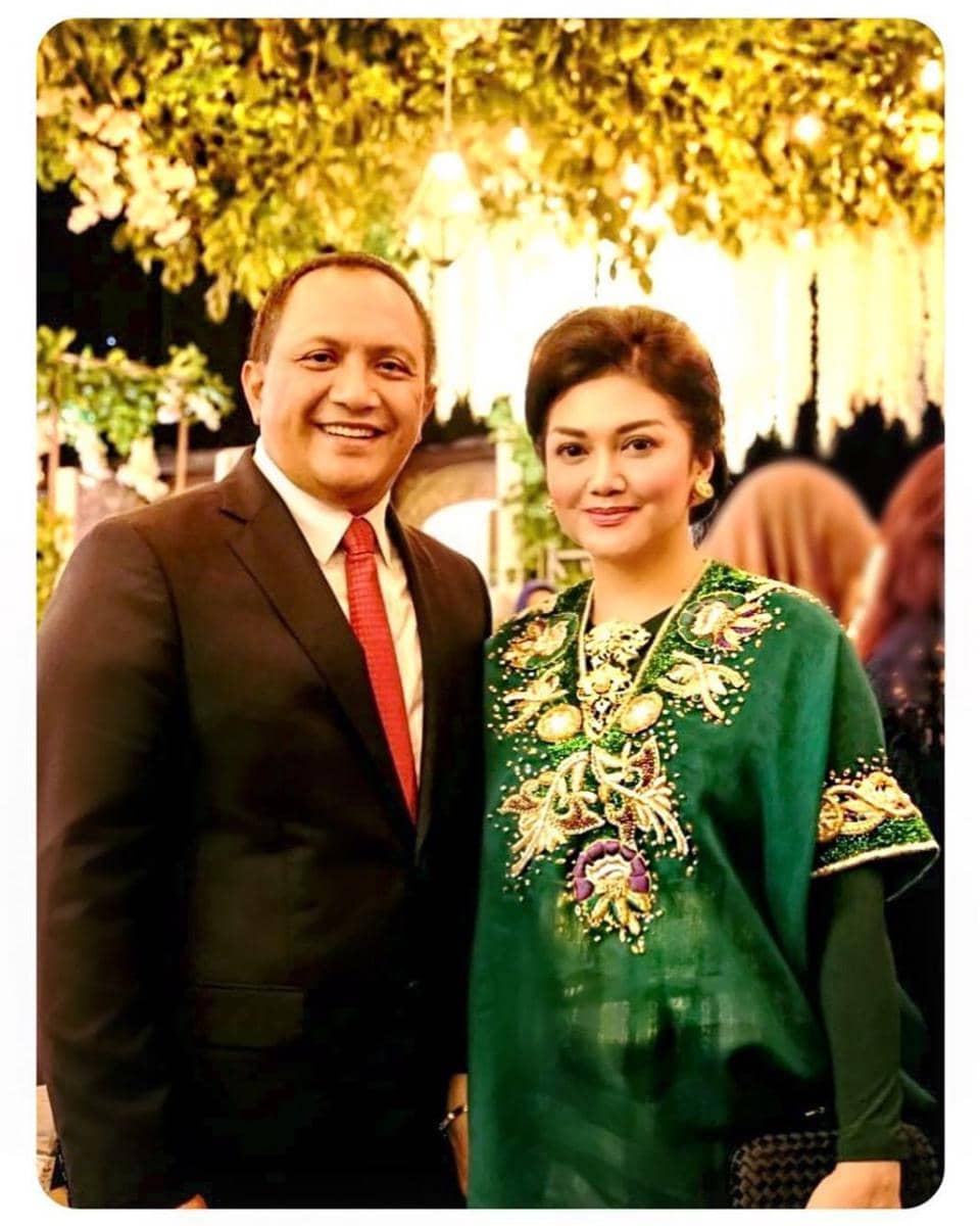 instagram.com/bellasaphiraofficial