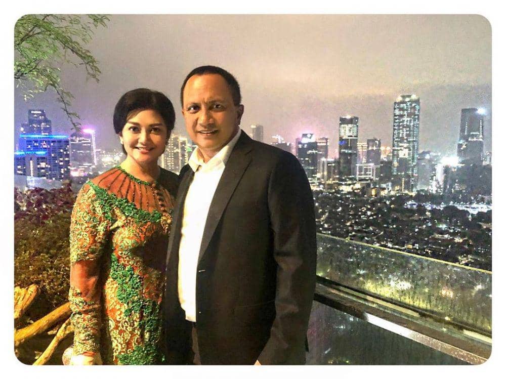 instagram.com/bellasaphiraofficial