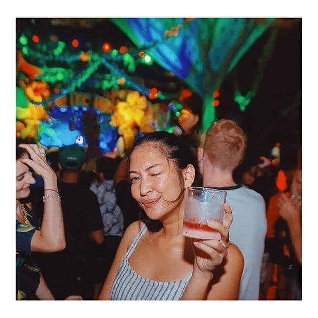 Instagram.com/annekejd