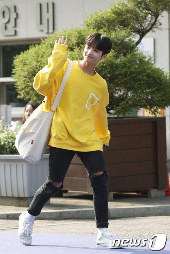 twitter.com/mnet101boys