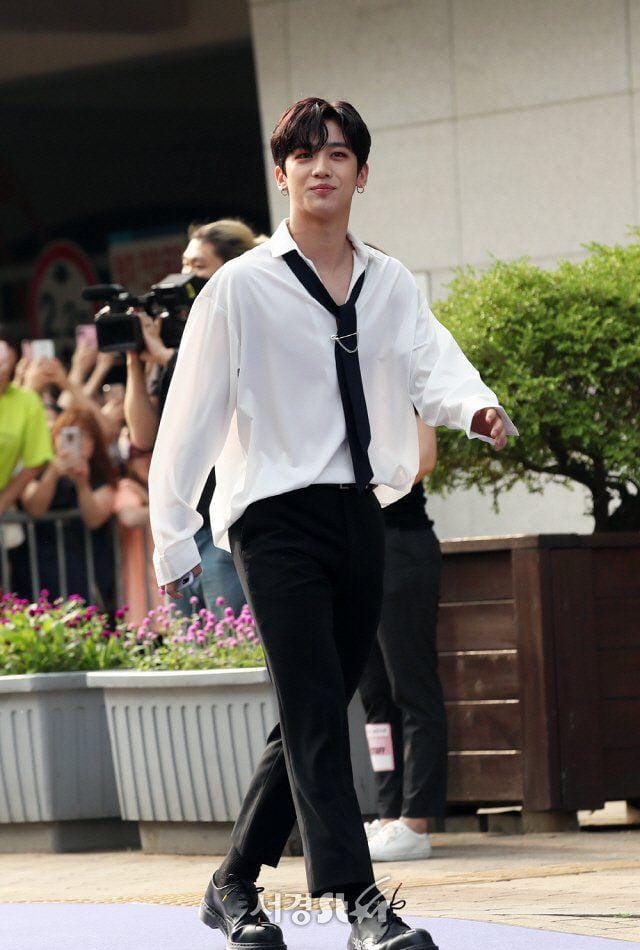 twitter.com/mnet101boys