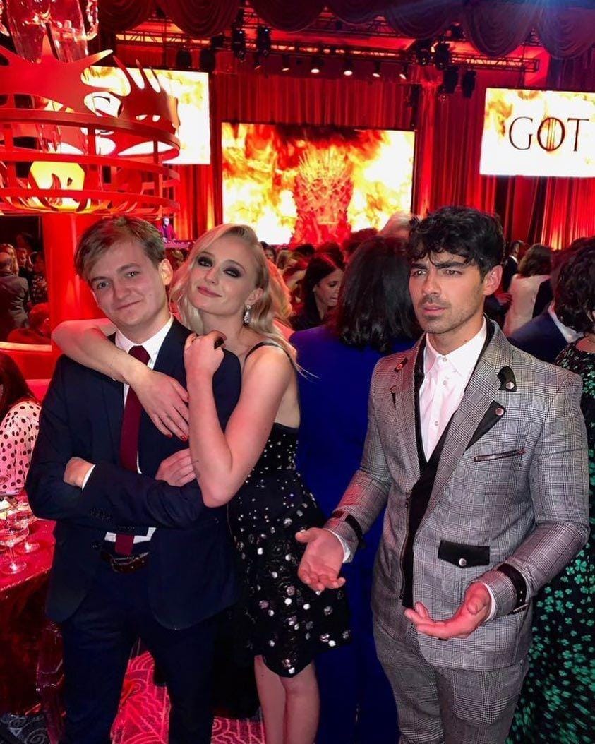 instagram.com/joejonas/