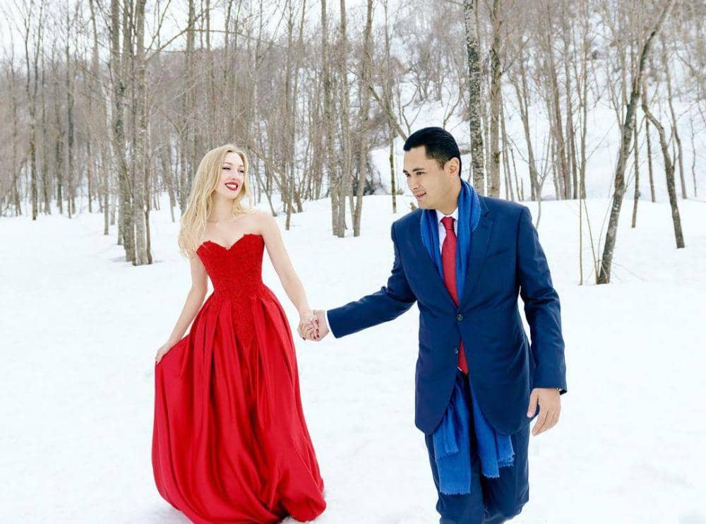 instagram.com/varshaadhikumoro