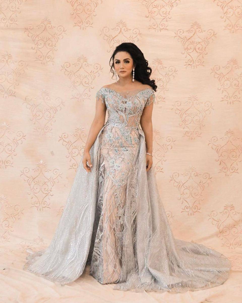 instagram.com/krisdayantilemos