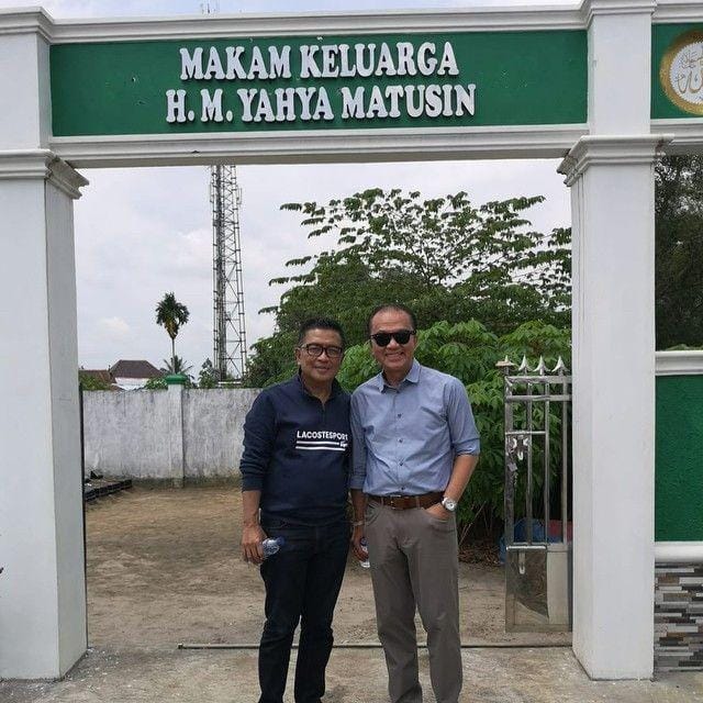 instagram.com/helmyyahya