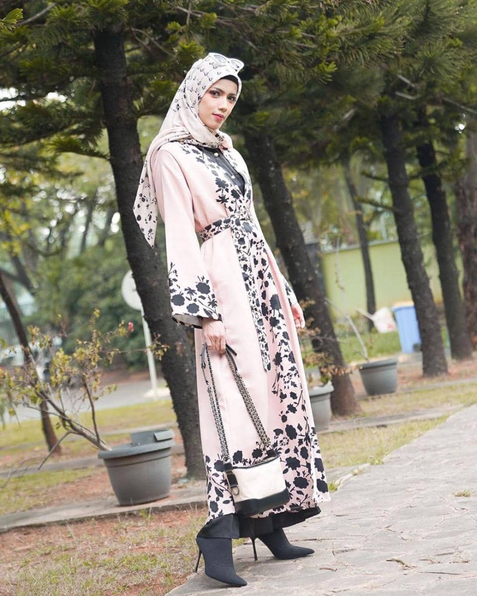 Instagram.com/sabrinachairunnisa_