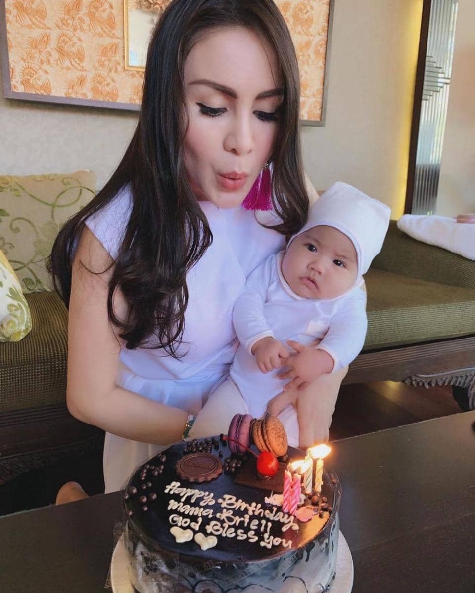 instagram.com/therealmomogeisha