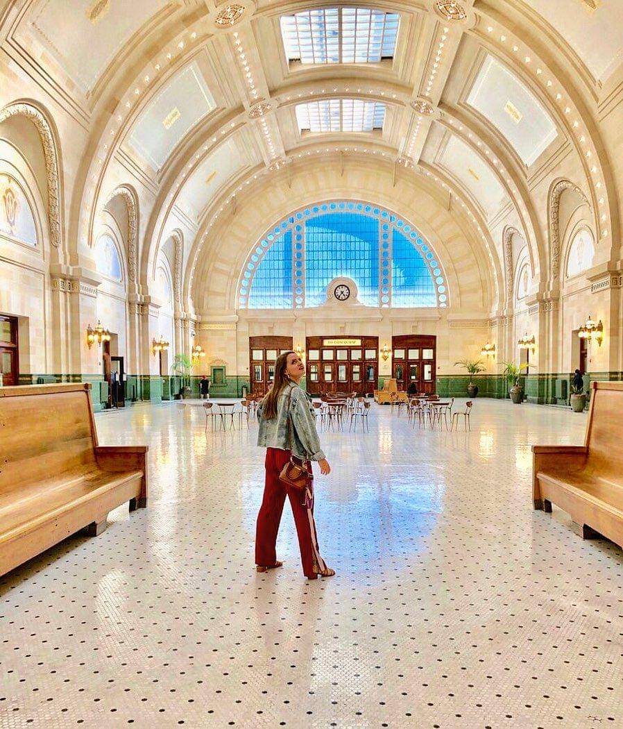 instagram.com/hannahecrews