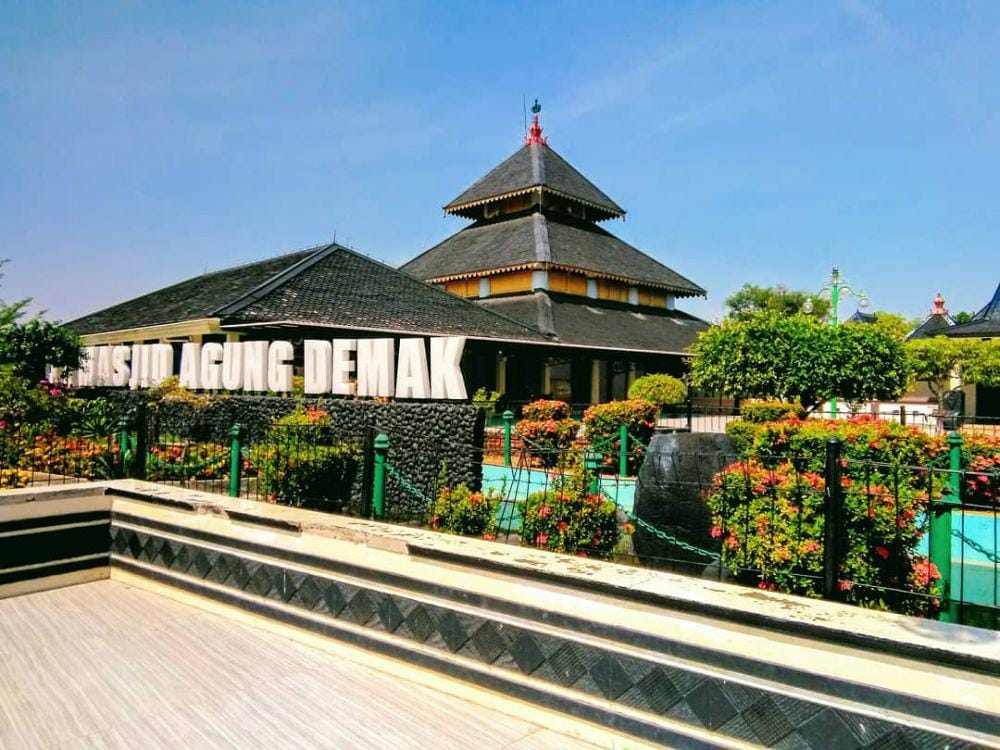 instagram.com/mhabiebur