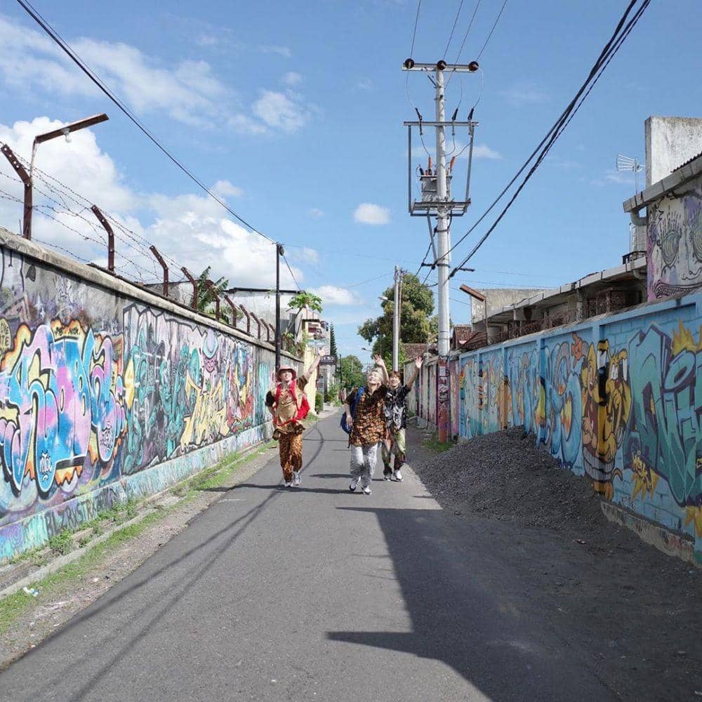 Instagram.com/saythename_17