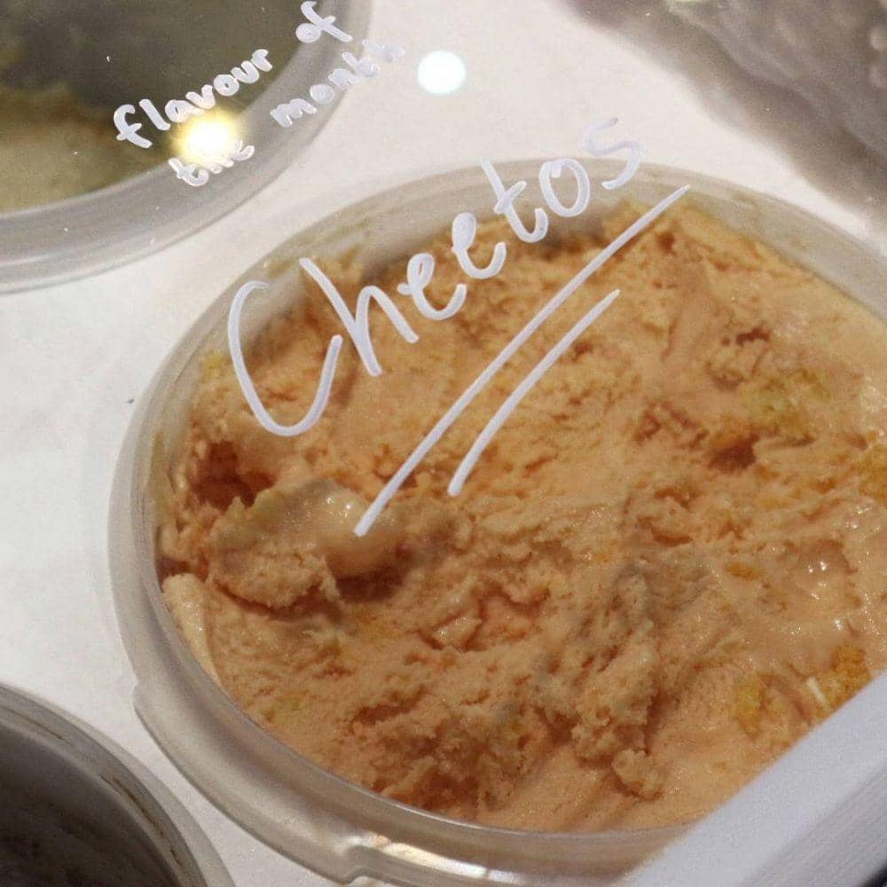 Instagram.com/eskimomo.id