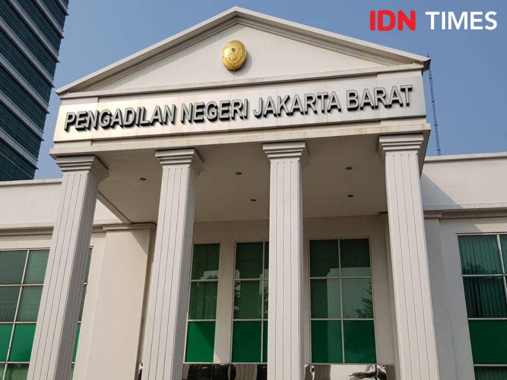 (Ilustrasi tampak luar Pengadilan Negeri Jakarta Barat) IDN Times/Santi Dewi