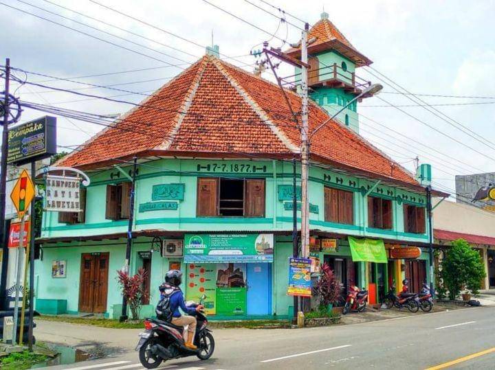 instagram.com/laweyan.solo