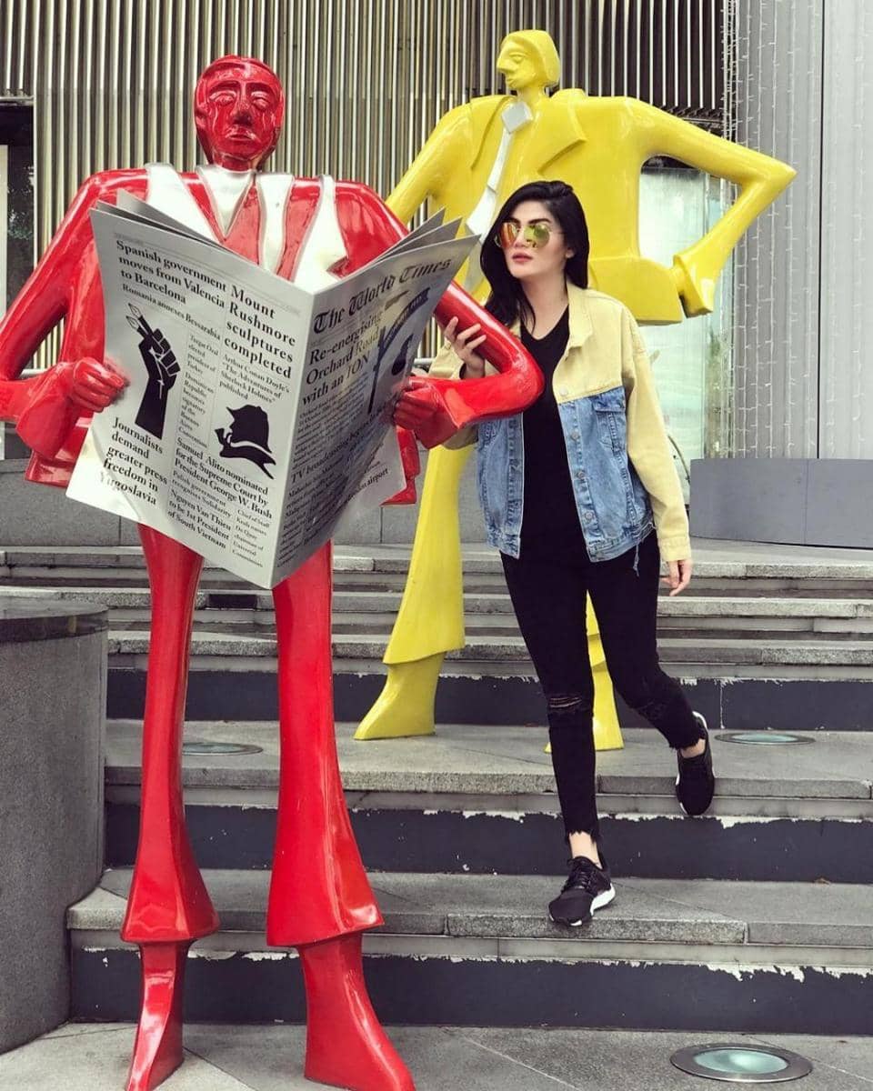 instagram.com/hvkhildavitriakhan