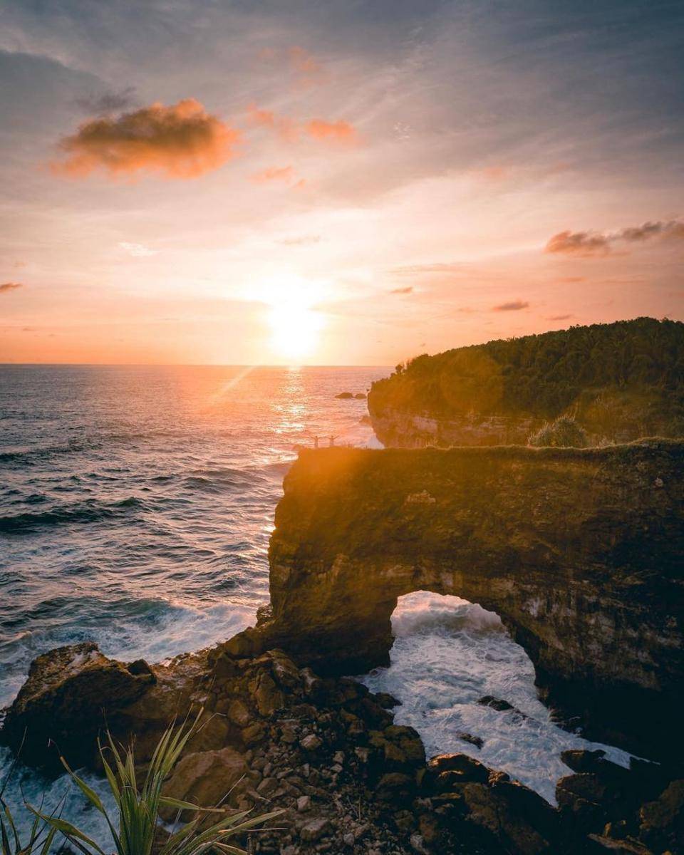 instagram.com/debumalam