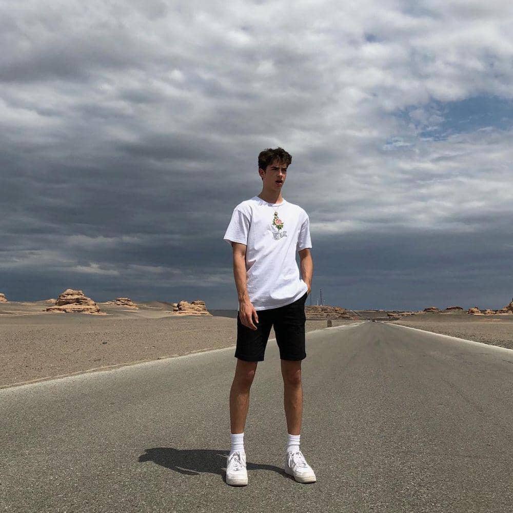 instagram.com/manurios