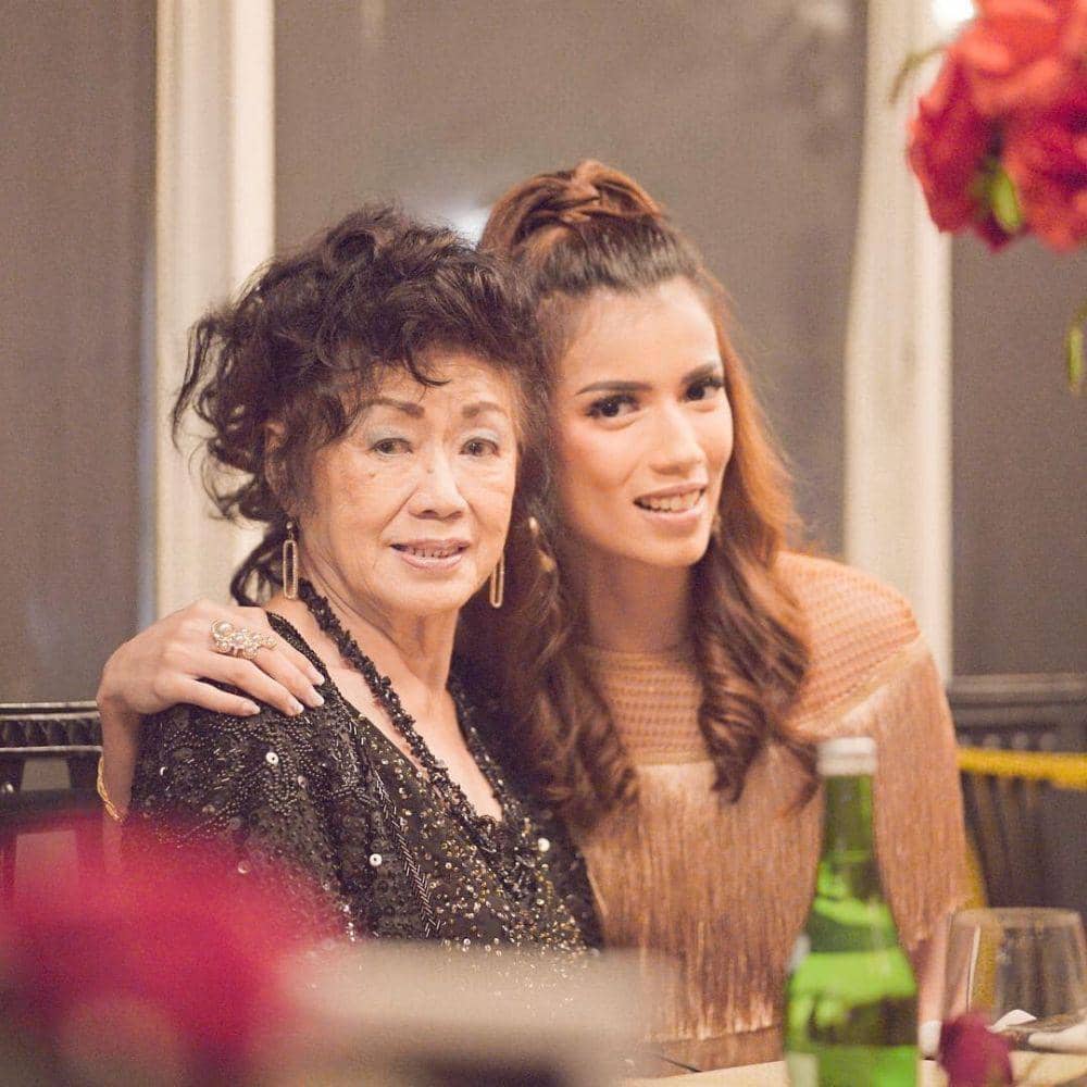 instagram.com/sabrinachairunnisa_