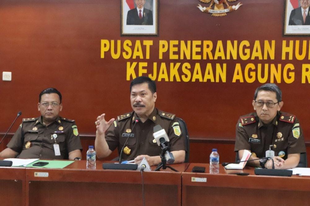 (Jaksa Agung Muda Bidang Intelijen Kejagung Jan Samuel Maringka ketika memberikan keterangan pers) Dok. Kejagung