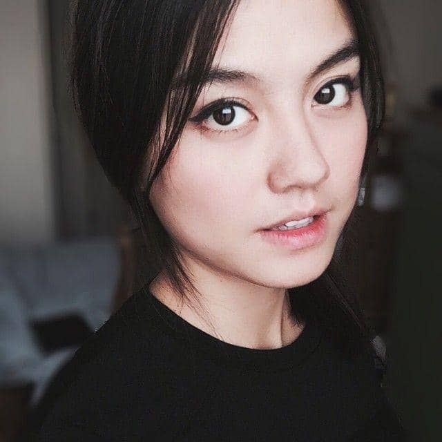 instagram.com/agnezmo