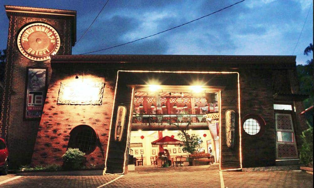 instagram.com/lawang_djoendjing