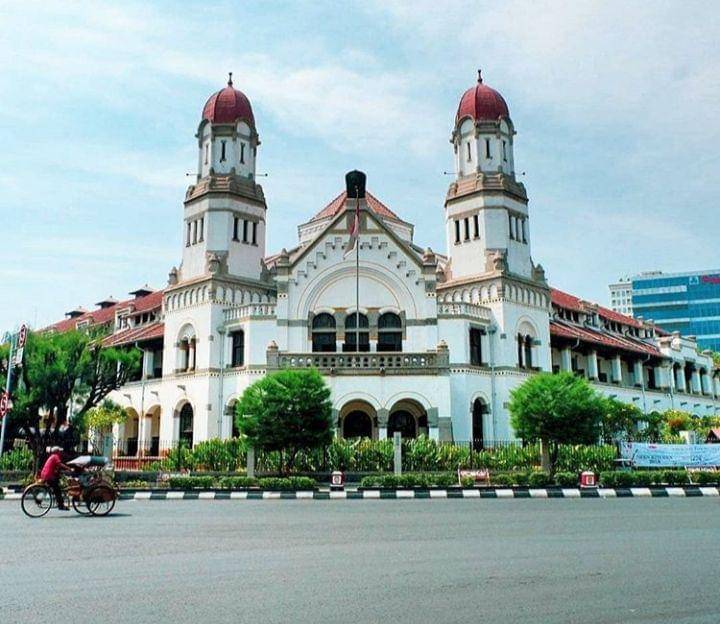 Instagram.com/lingkarsemarang