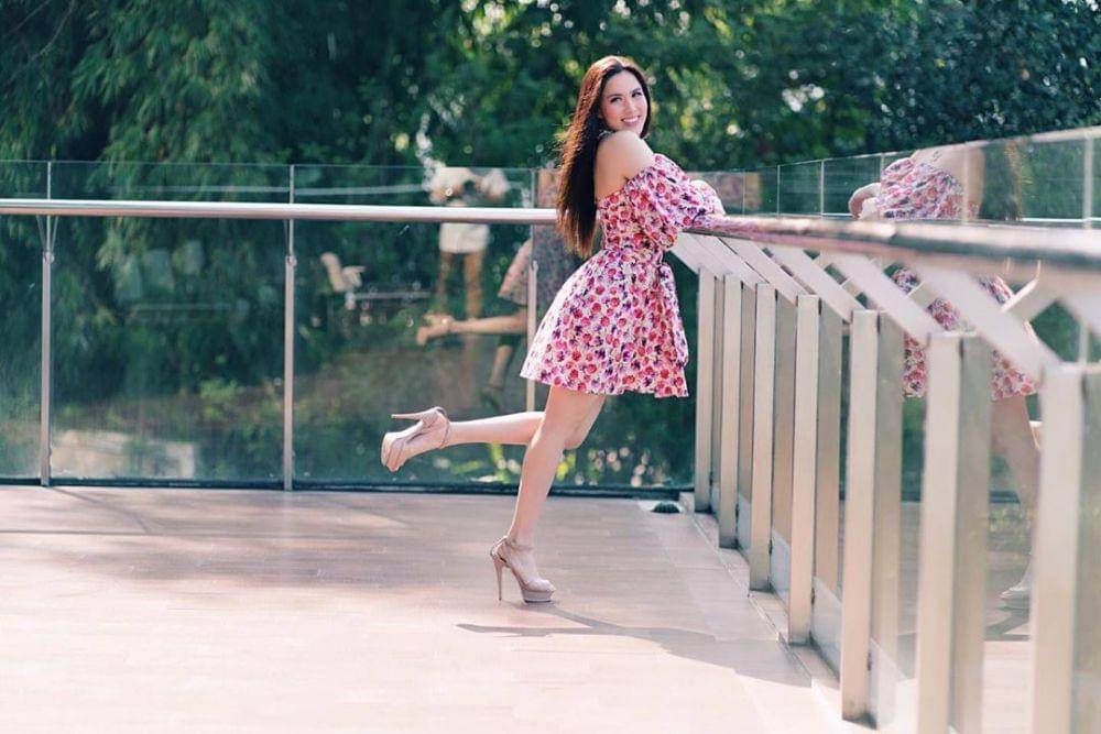 instagram.com/sallyadelia