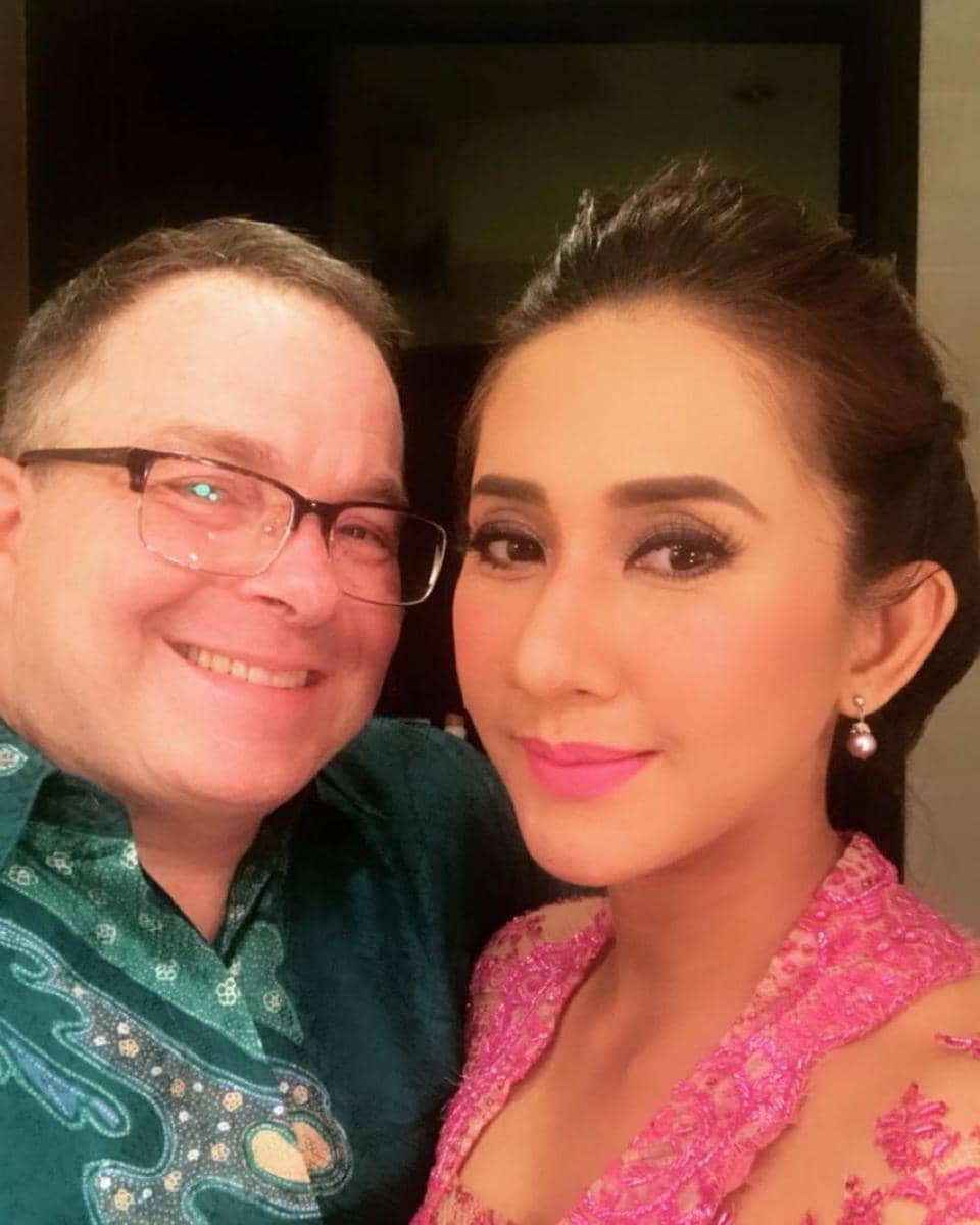 instagram.com/cutmemey