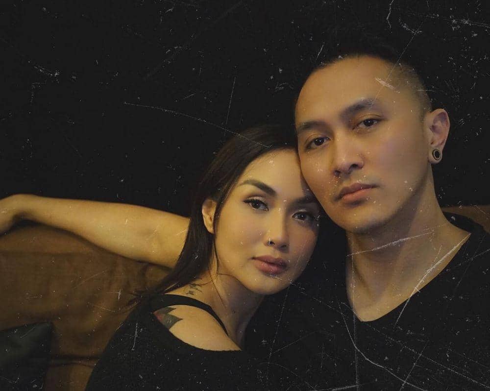 instagram.com/_demianaditya_