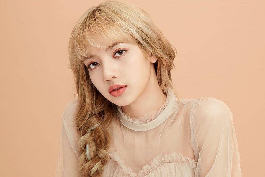 instagram.com/lalalalisa_m