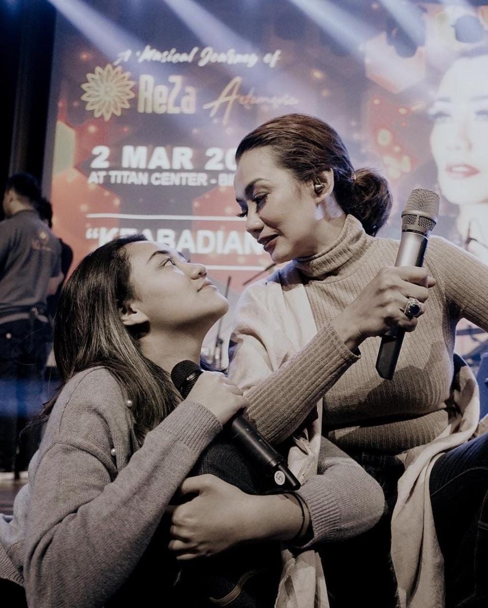 instagram.com/aaliyah.massaid