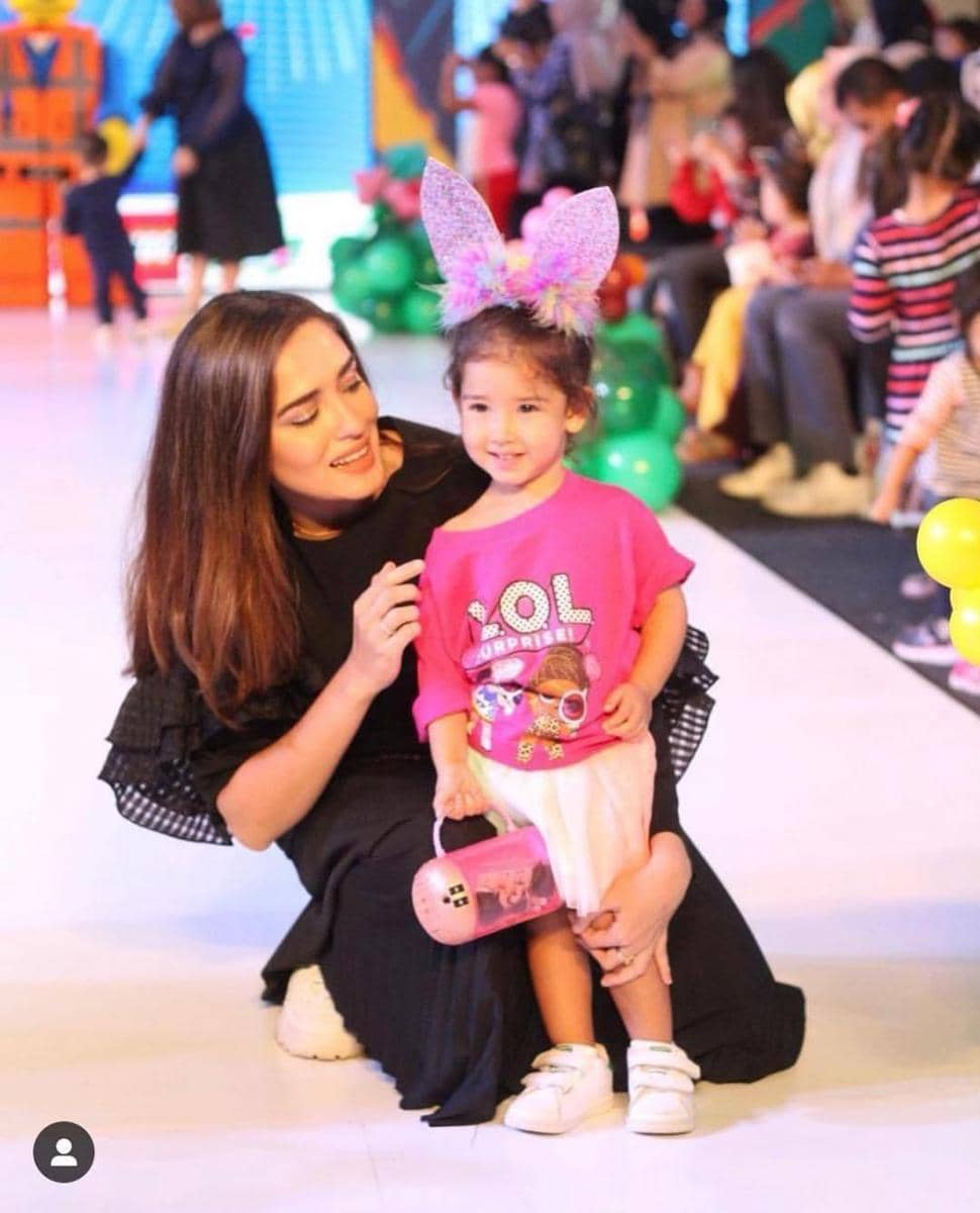 instagram.com/yaswildblood