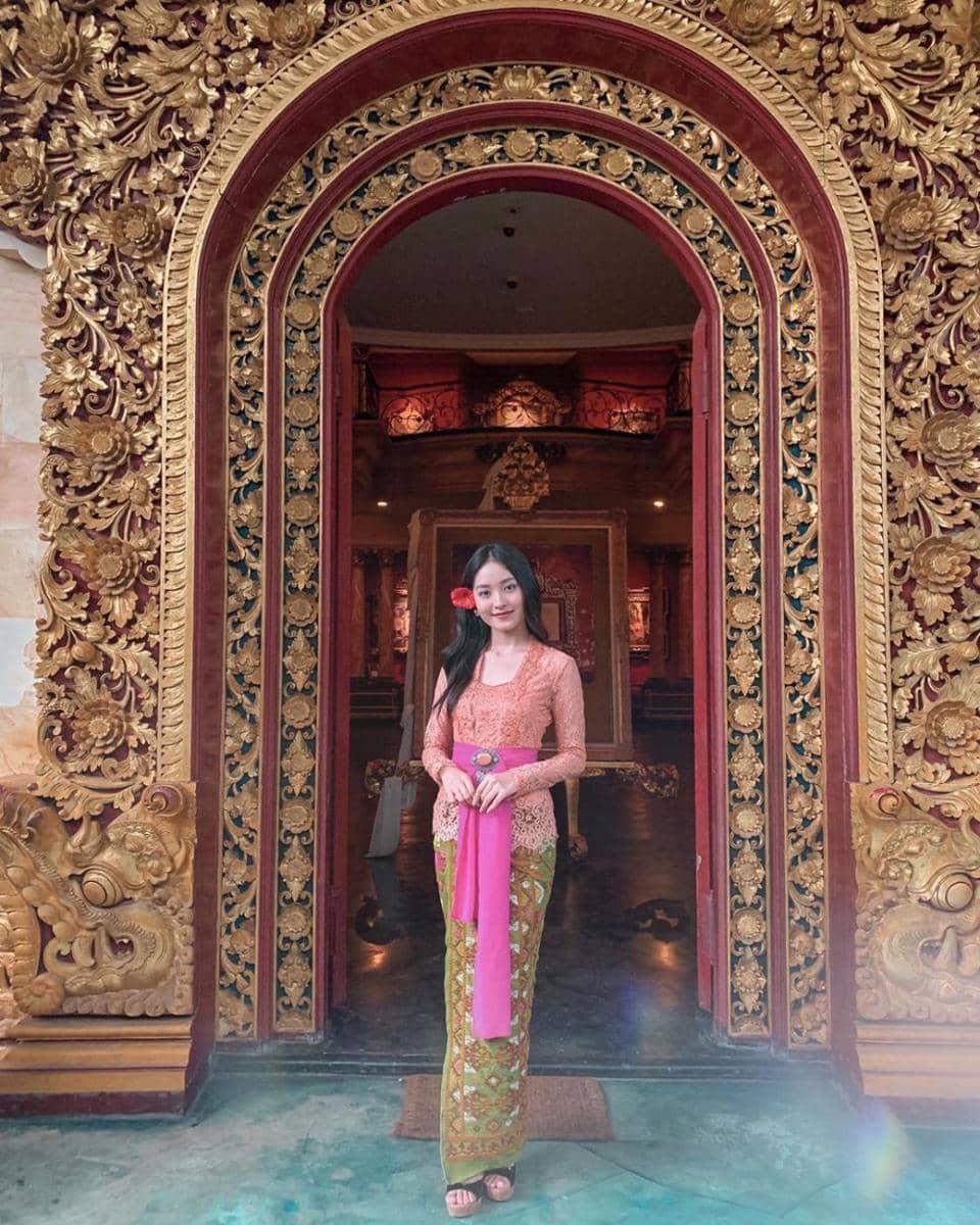 instagram.com/natashawilona12