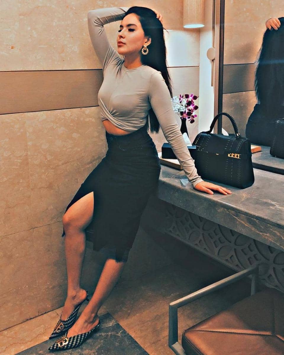 instagram.com/sallyadelia