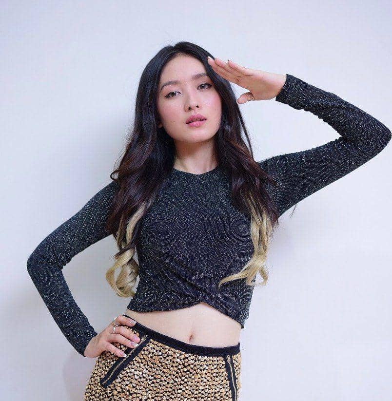 instagram.com/natashawilona12