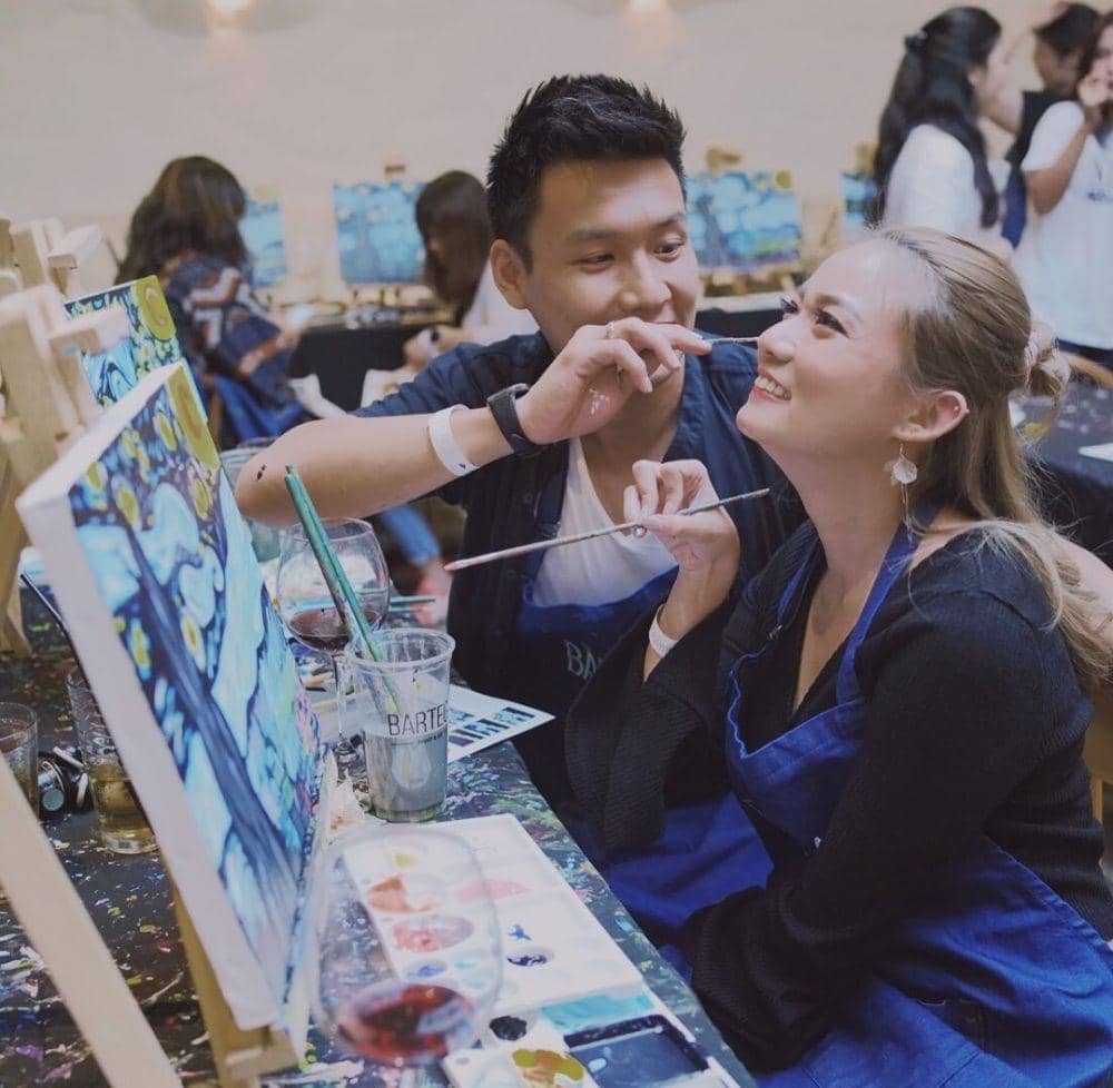 instagram.com/fendychow