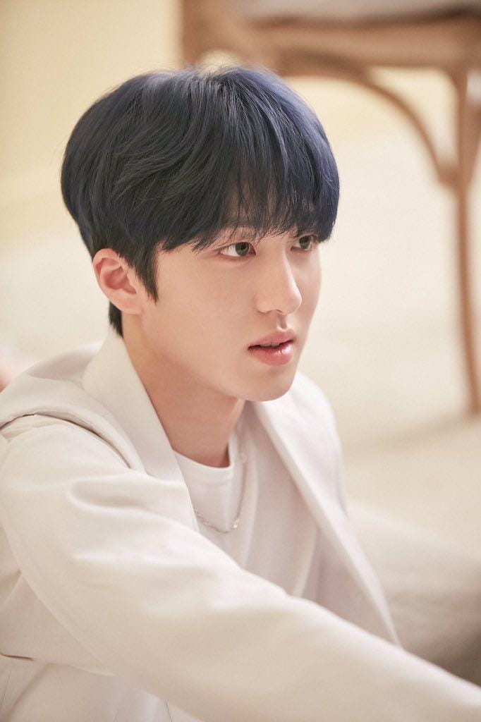 twitter.com/sf9spics