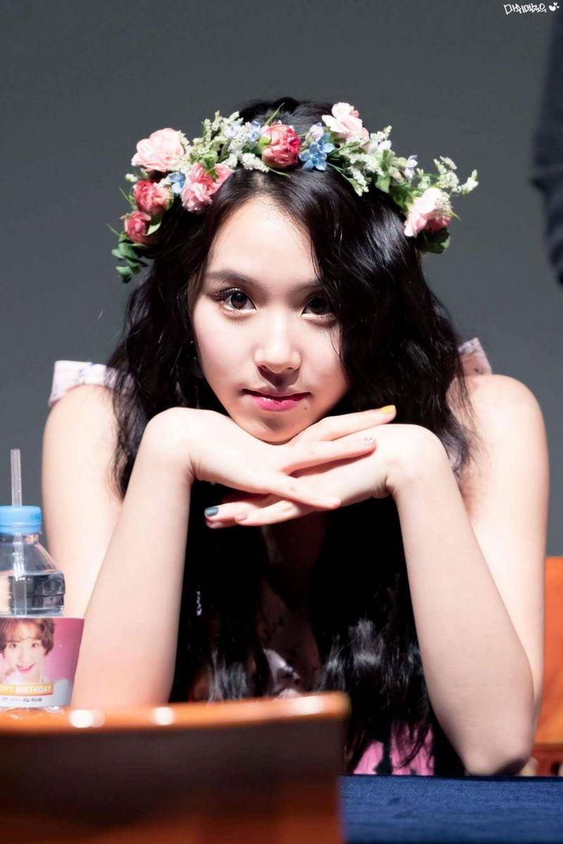 pinterest.com/IU Hama