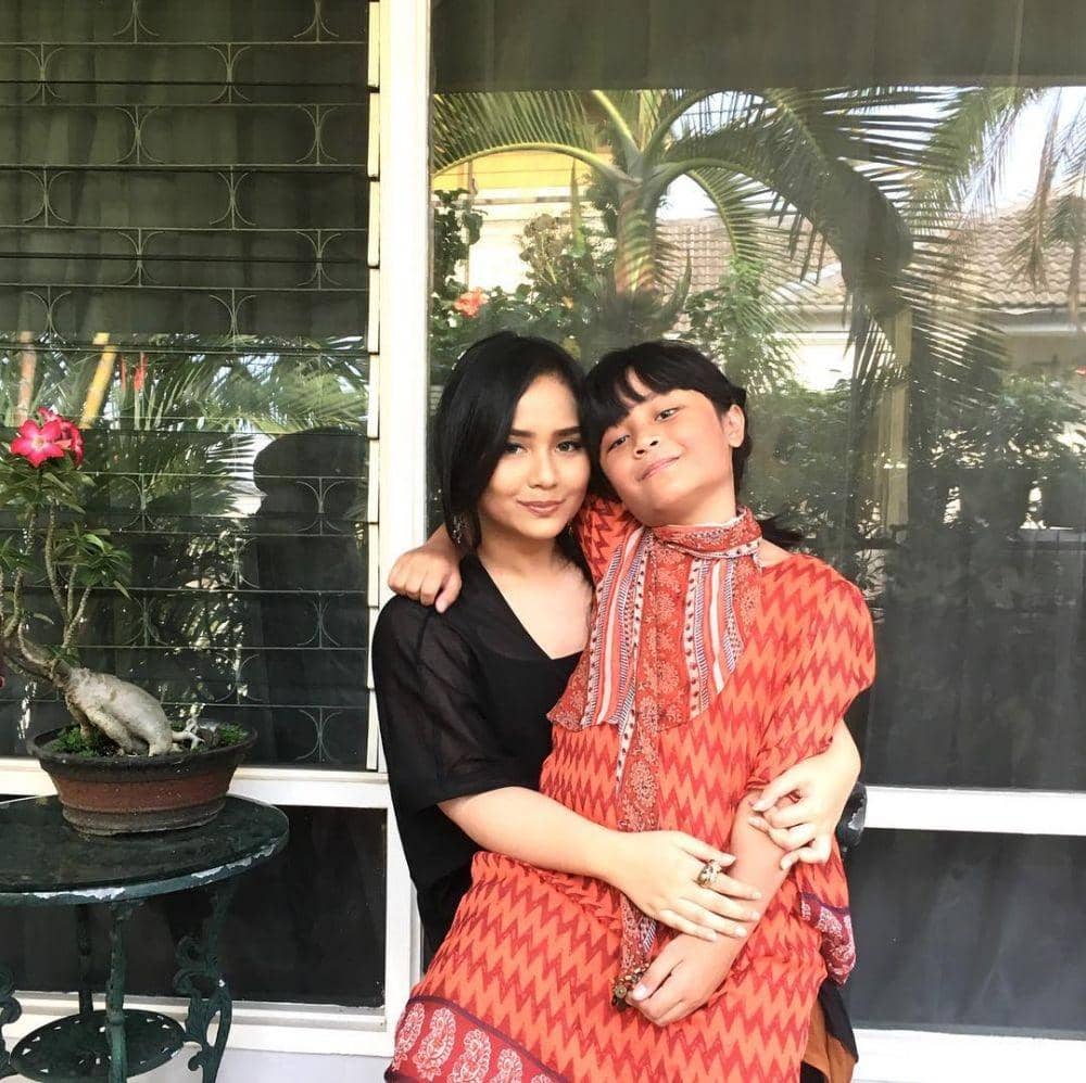 instagram.com/gitagut