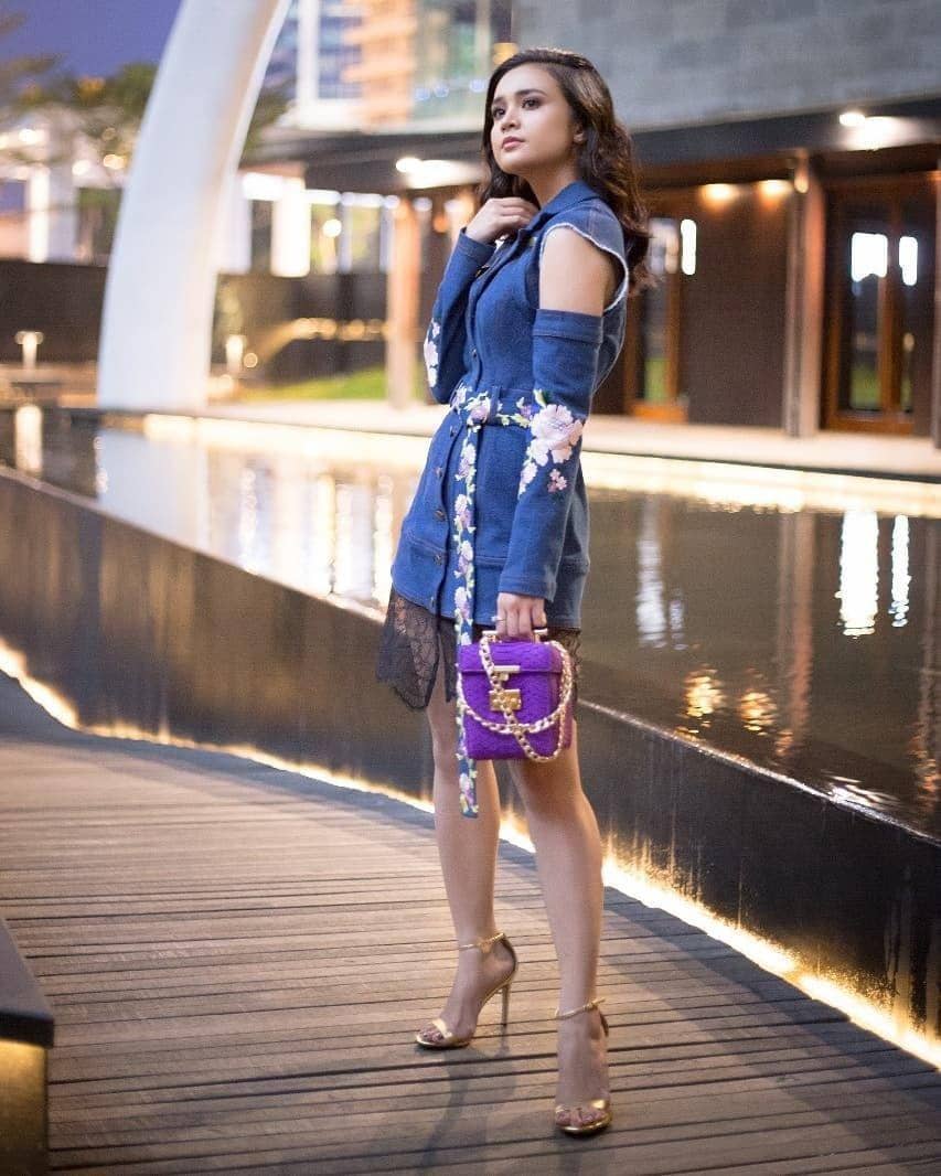 instagram.com/michelleziu