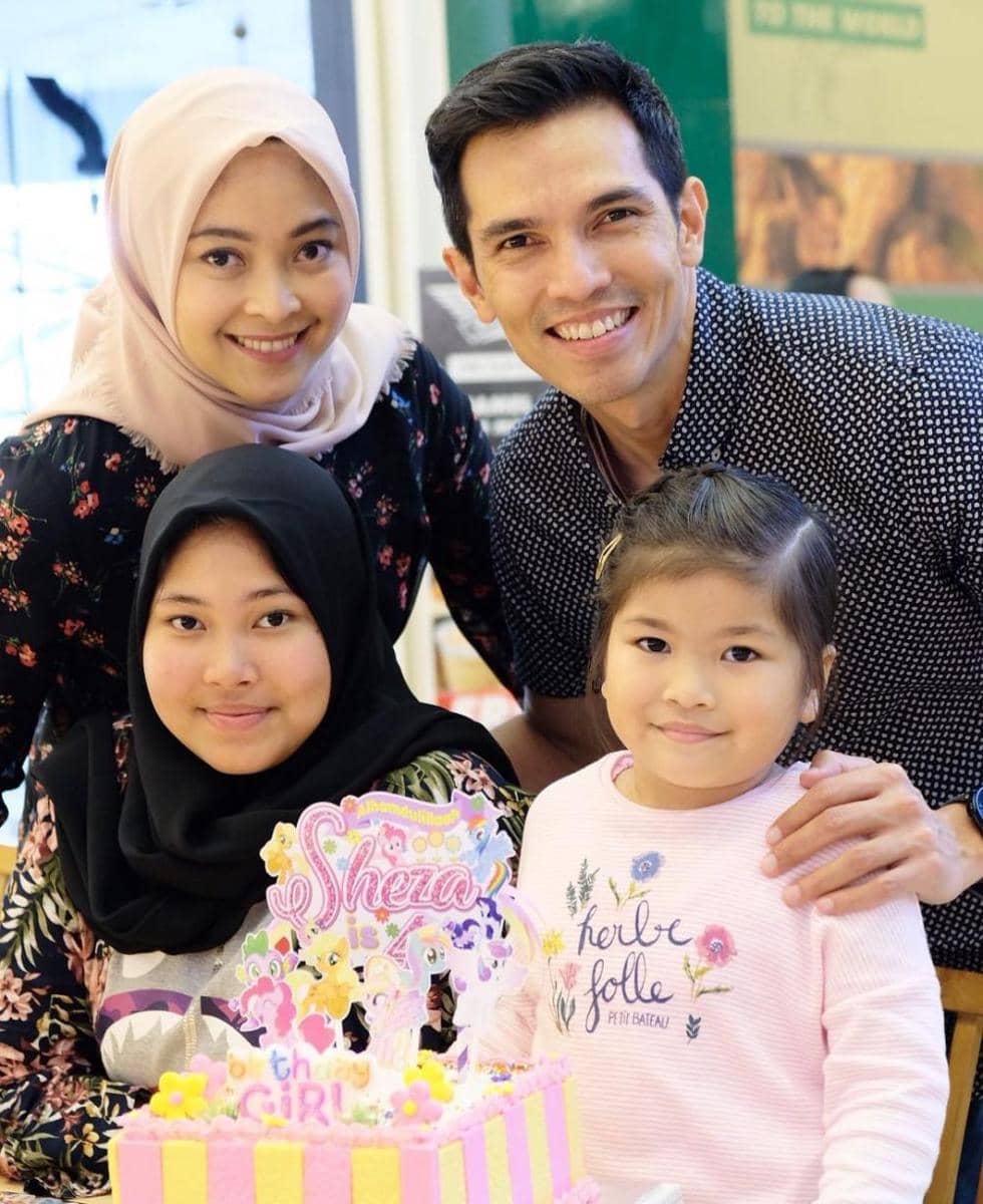 Instagram.com/dessyilsanty