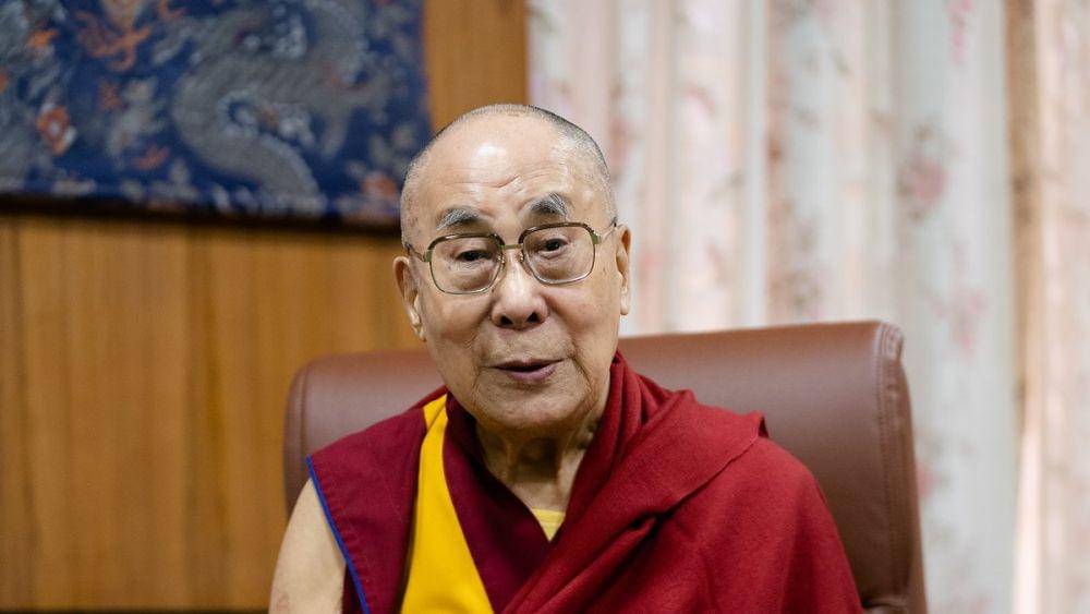 twitter.com/DalaiLama