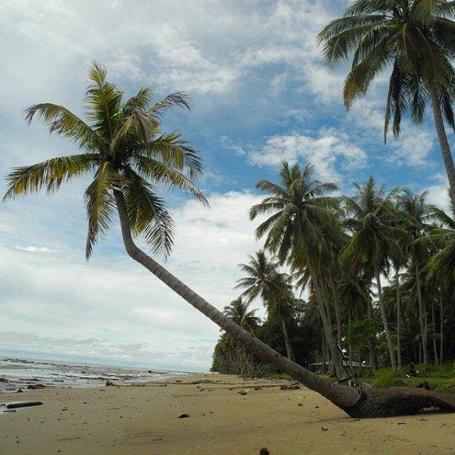 instagram.com/retna.pujiarti