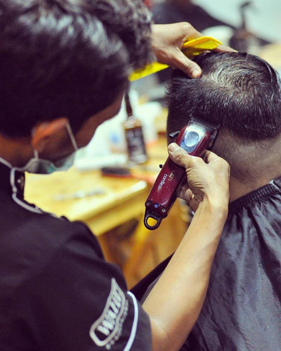 instagram.com/moustachebarber