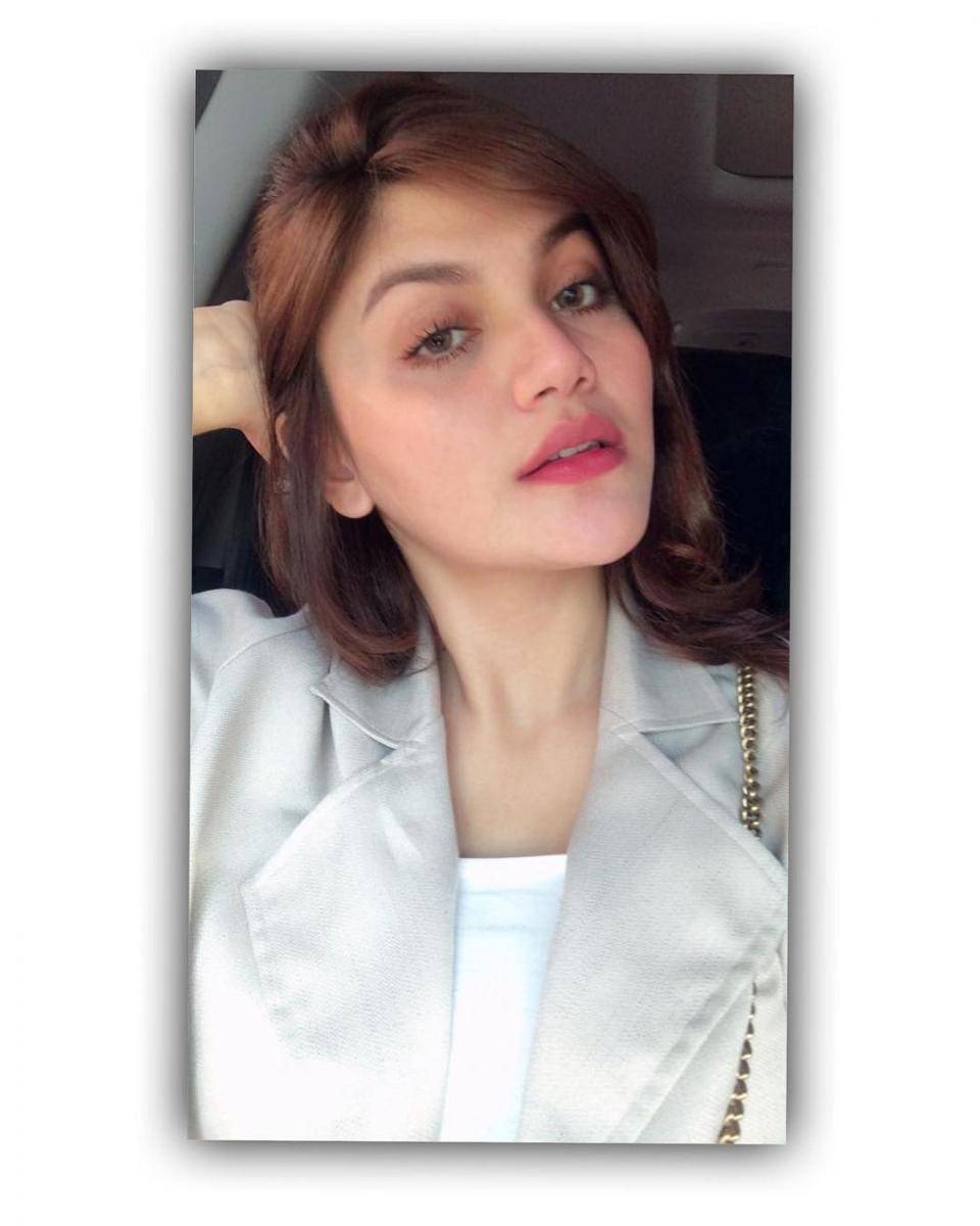 instagram.com/hvkhildavitriakhan/