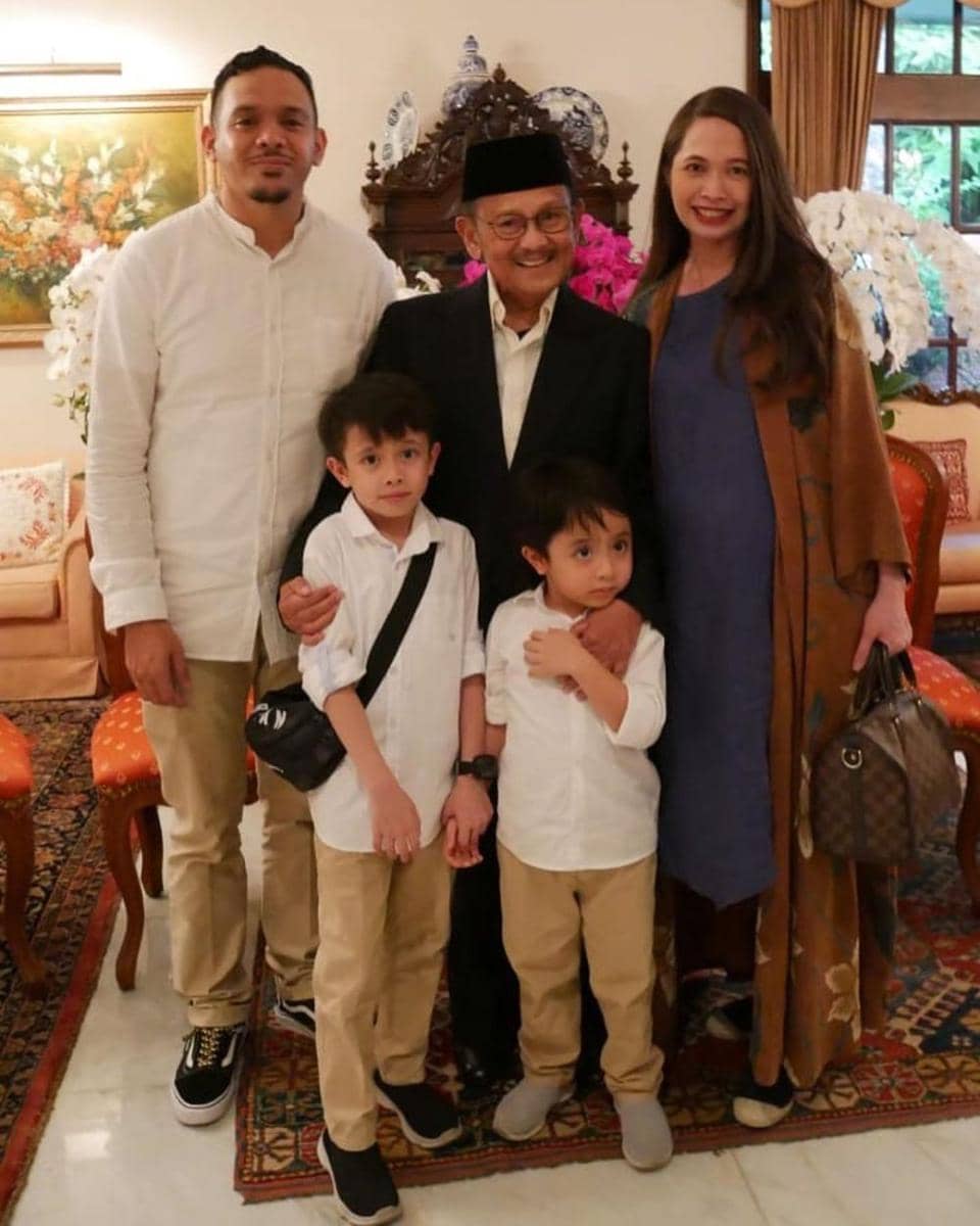 instagram.com/verlitaevelyn